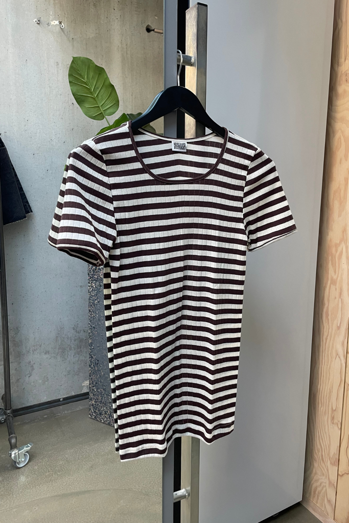 101 Short Sleeve Broadway - Brown/Ecru - Nørgaard på Strøget