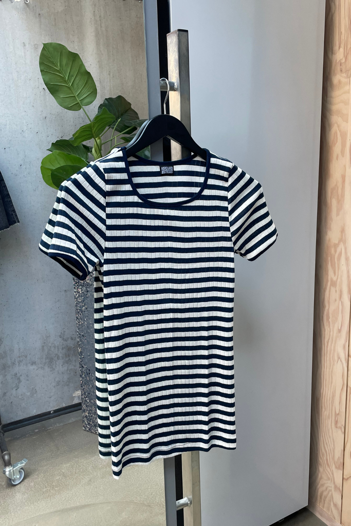 101 Short Sleeve Broadway - Marine/Ecru - Nørgaard på Strøget