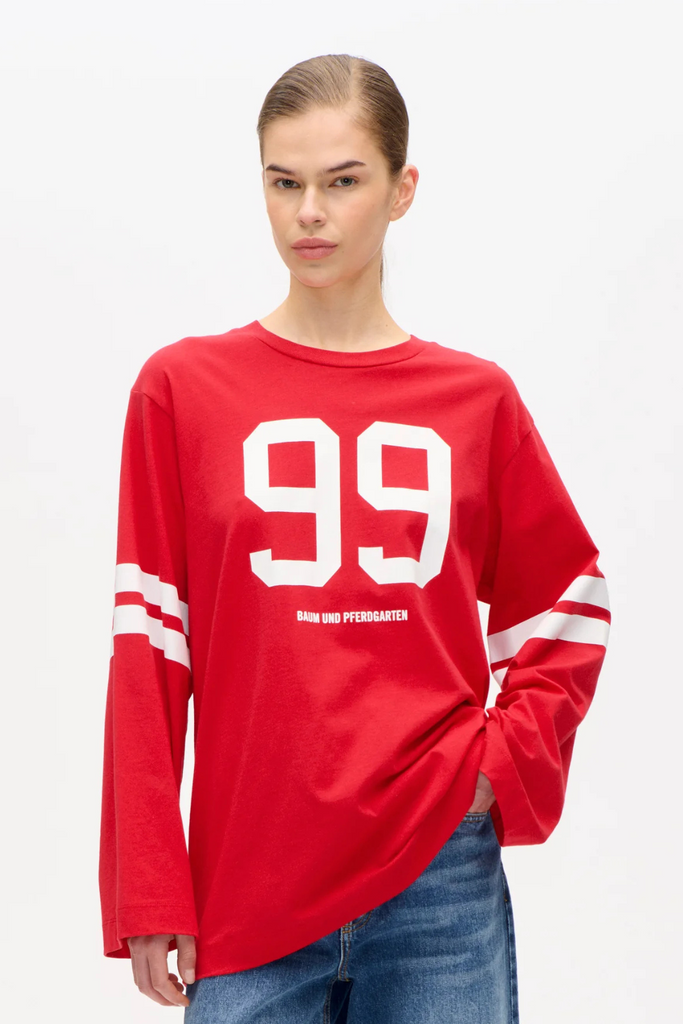 Jeevana Top - Crimson Red 99 - Baum und Pferdgarten