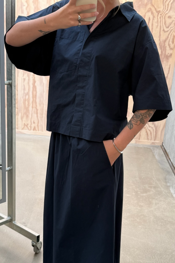 SS Shirt - Navy - byQNTS