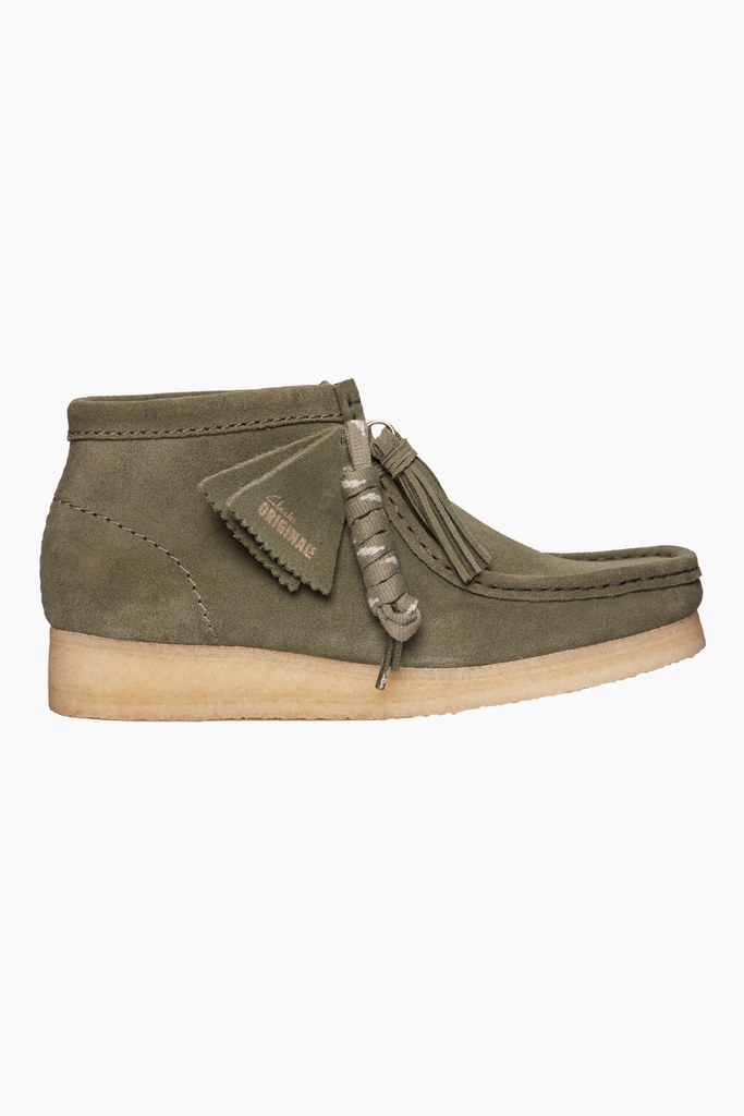 Wallabee Boot. D - Khaki/Green Sde - Clarks