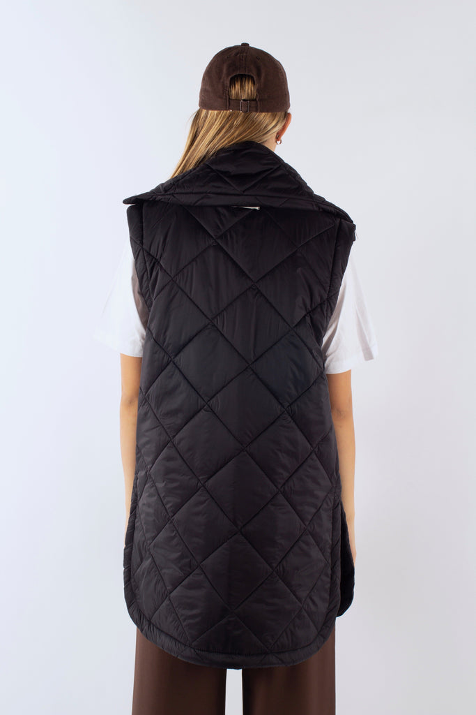 Florencir Quilt Vest - Svart - irréel