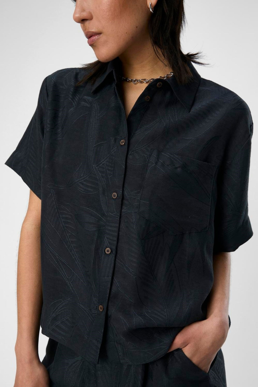 Objhannima S/S Shirt 132 - Black - Object