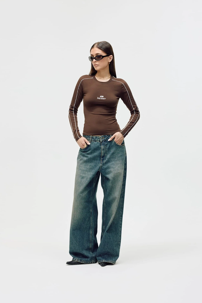 AW26 Logo Stretch Long Sleeve - Brown - Bareen