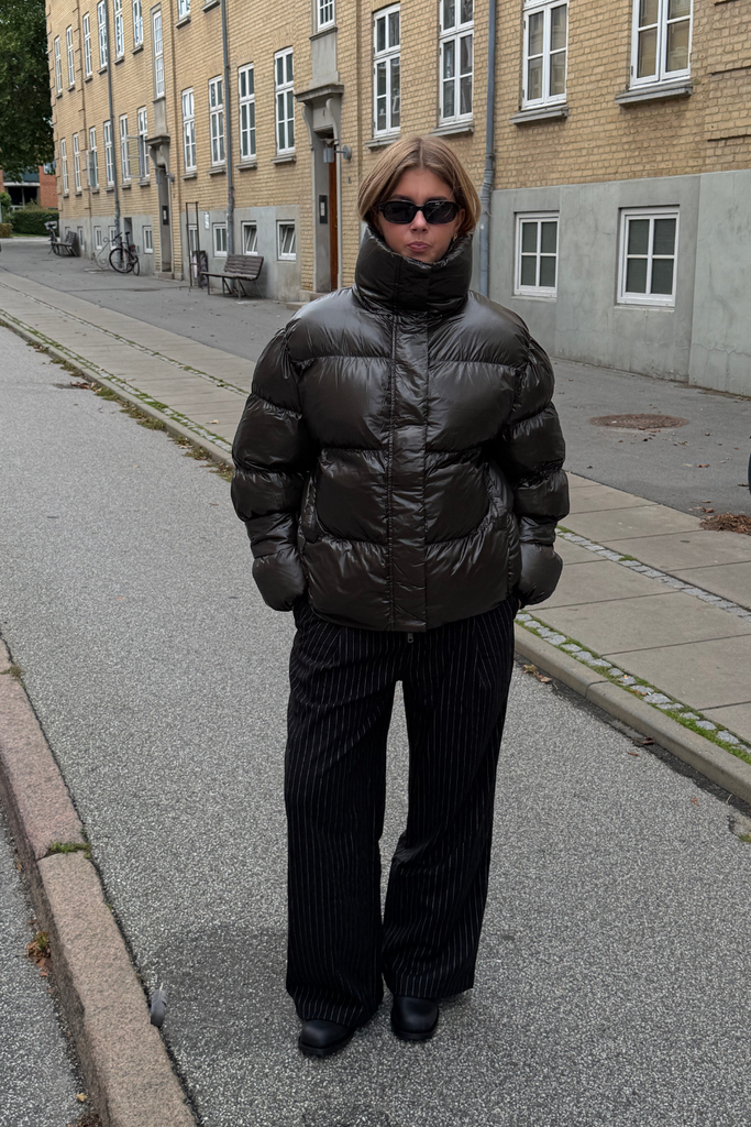 Active Collar Jacket - Dark Army - Oval Square