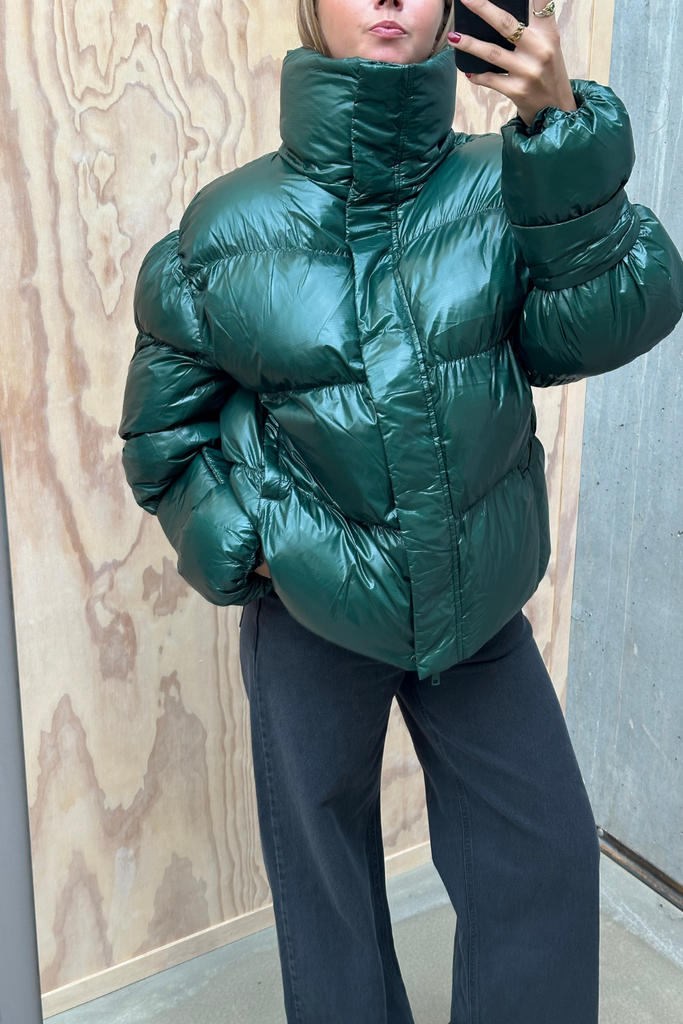 Active Collar Jacket - Pine Green - Oval Square
