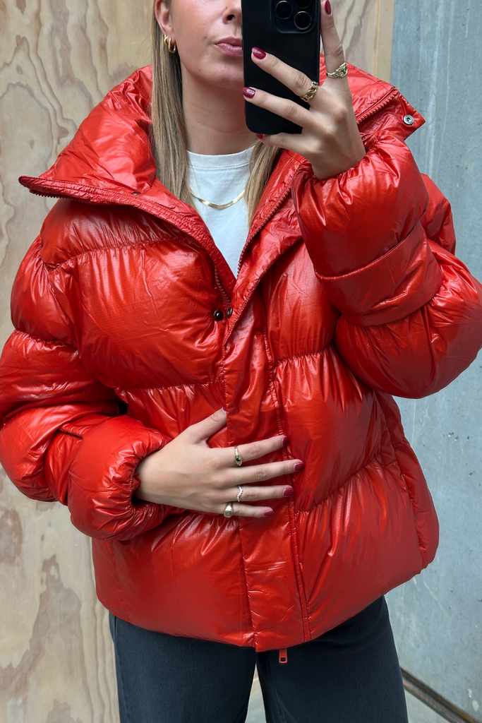 Active Collar Jacket - Rust Red - Oval Square