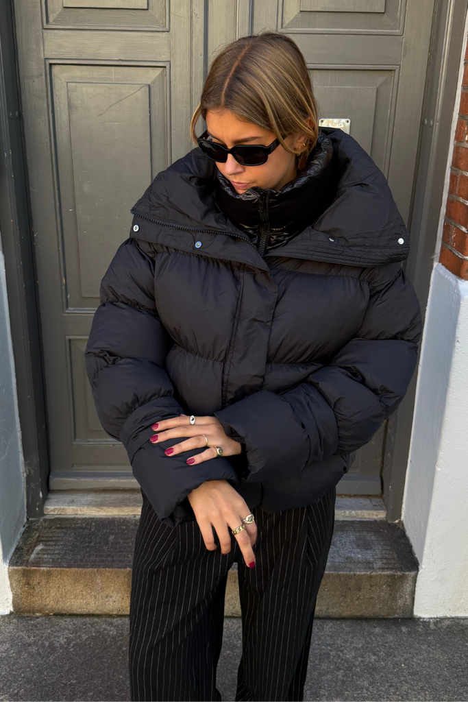Aki double Collar Jacket - Black - Oval Square
