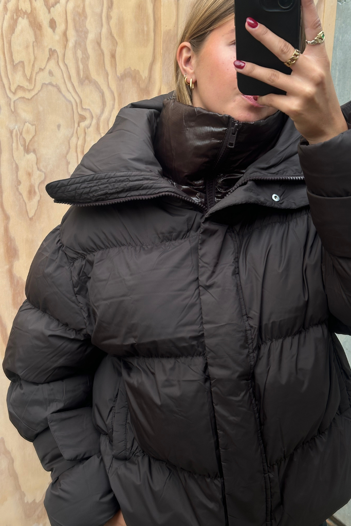 Aki double Collar Jacket - Chocolate Torte - Oval Square