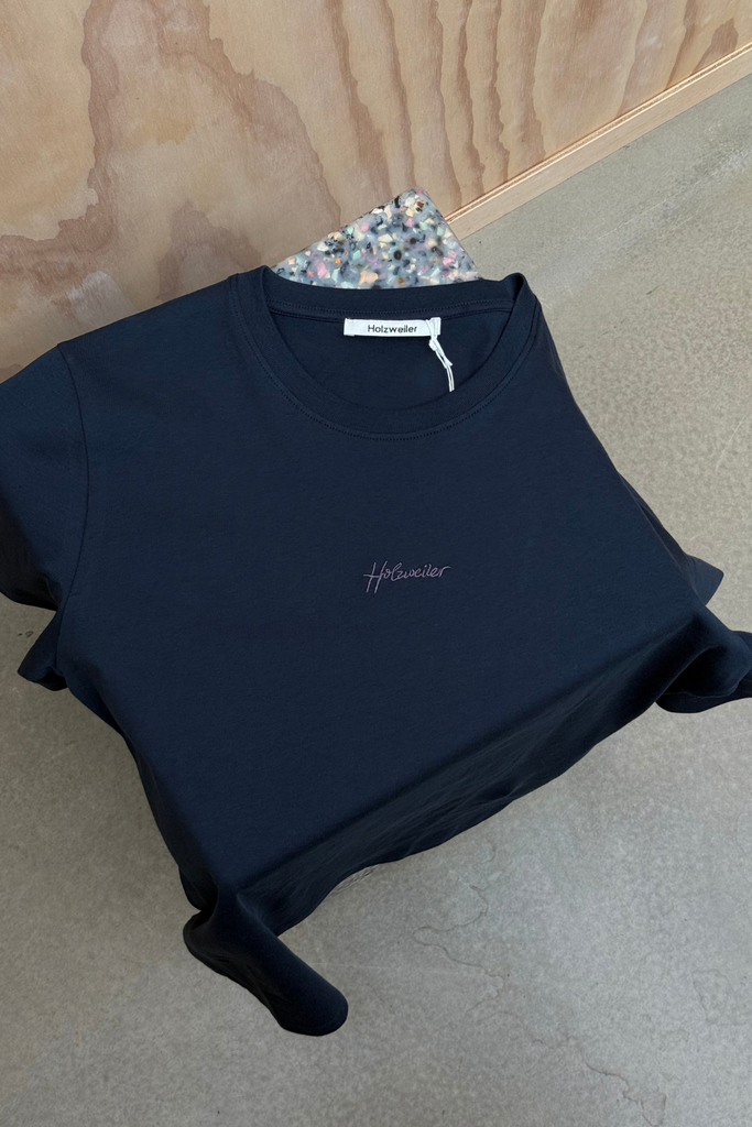 Anja Embroidery Tee - Navy - Holzweiler