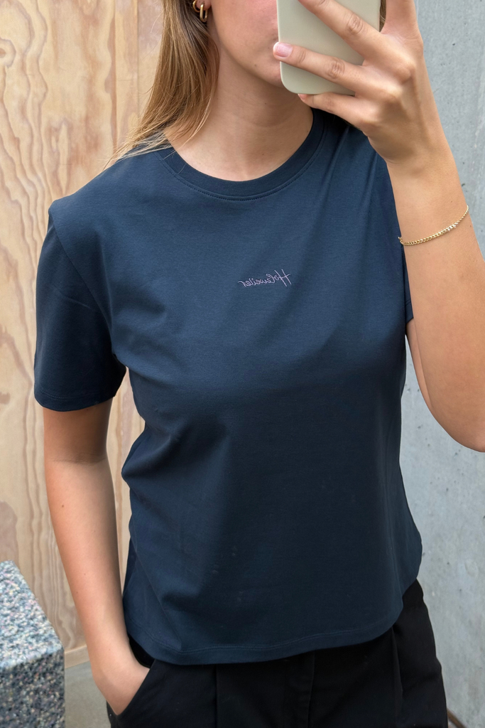 Anja Embroidery Tee - Navy - Holzweiler