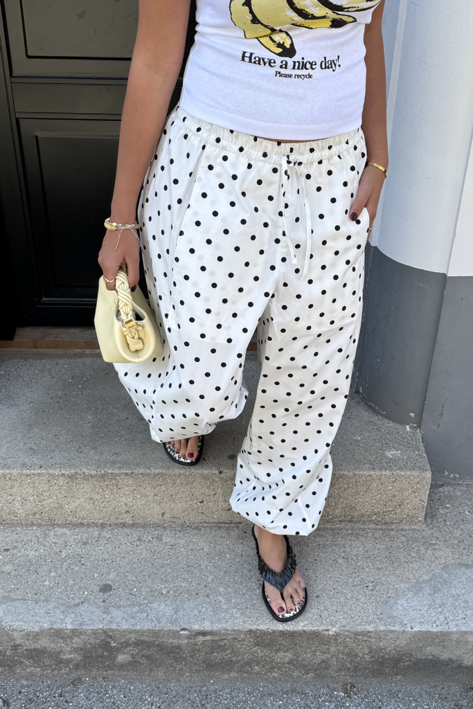 Ankers Balloon Pants - White/Polka Dots - byQNTS