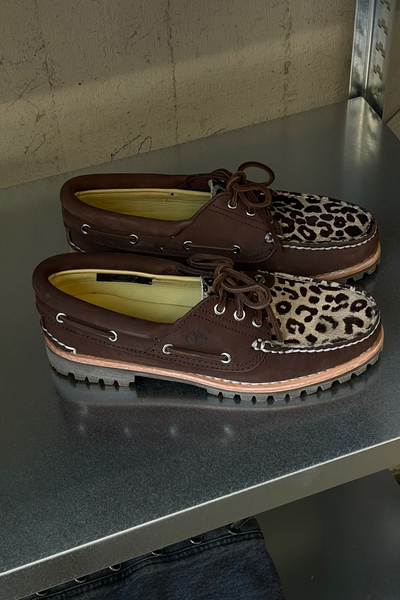 Authentic Boat Shoe - Medium Brown Nubuck - Timberland