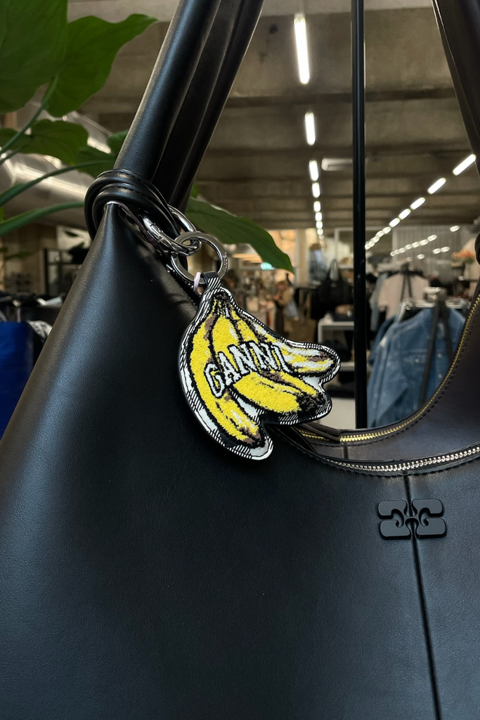 Banana Keyring Velvet A6812 - Black - GANNI