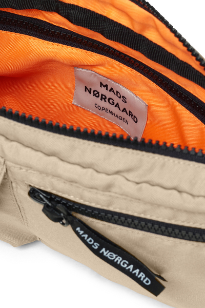 Bel One Cappa Bag FAV - Trench Coat - Mads Nørgaard-1