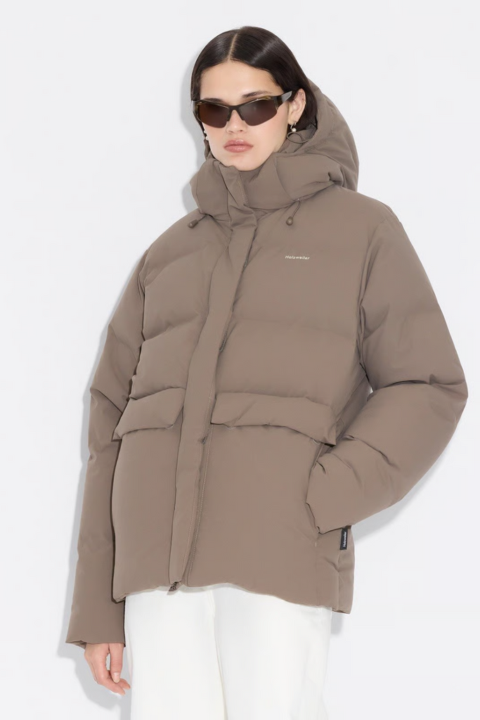 Besseggen Down Jacket - Taupe - Holzweiler