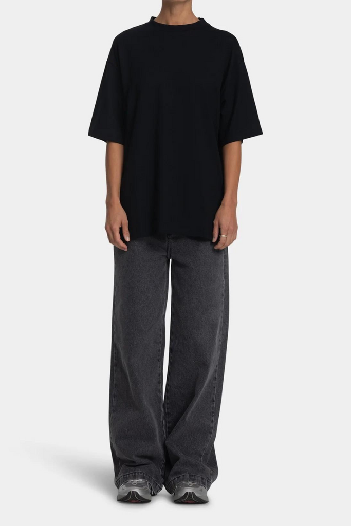 Box Fit T-shirt - Black - bareen