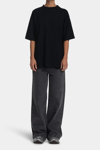 Box Fit T-shirt - Black - bareen