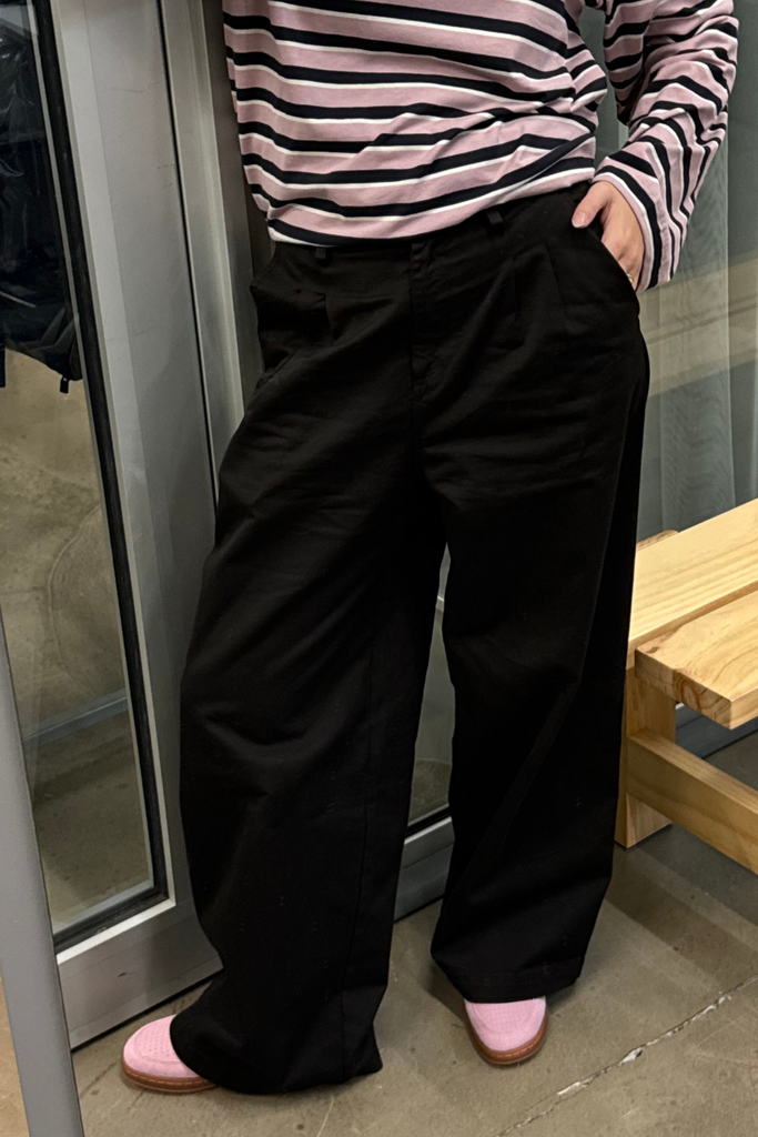 Camilla Pants - Black - byQNTS