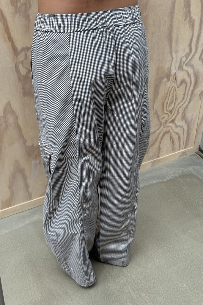 Check Cotton Cargo Pants A1080143 - Chicory Coffee - GANNI