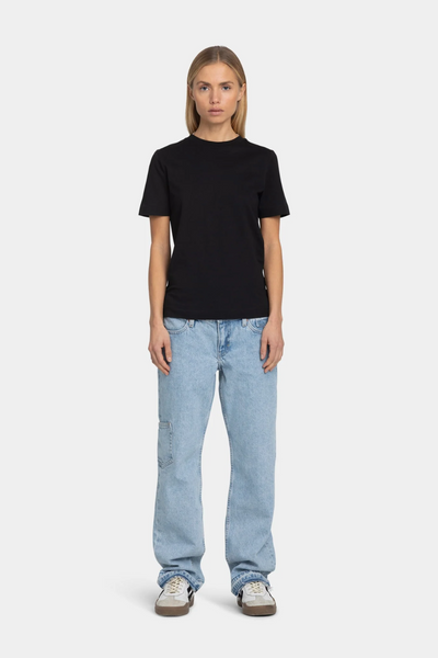 Classic Fit T-shirt - Black - bareen
