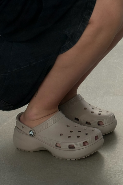 Classic Platform Clog - Taupe - Crocs