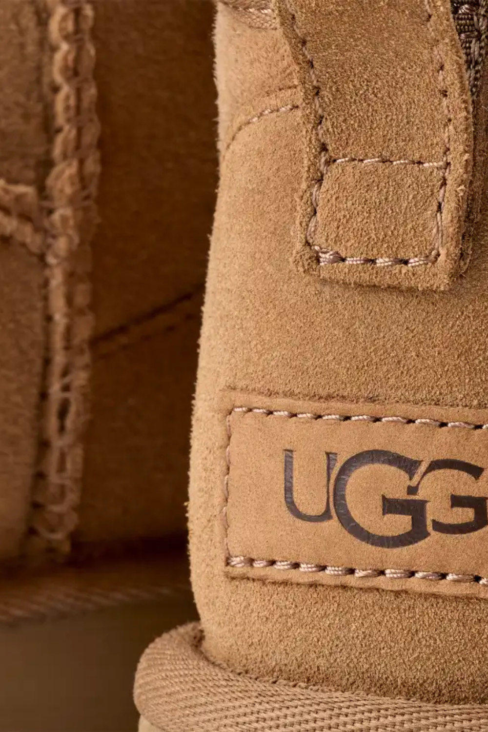 Classic Ultra Mini Boots - Chestnut - UGG