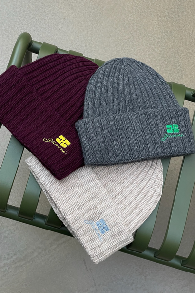 Core Future Wool Knit Bennie A6930 - Burgundy - GANNI