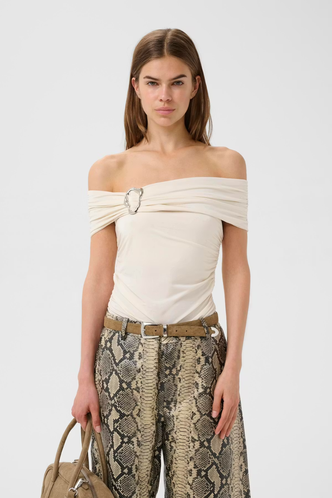 GZlaily Off Shoulder Top - Egret - Gestuz