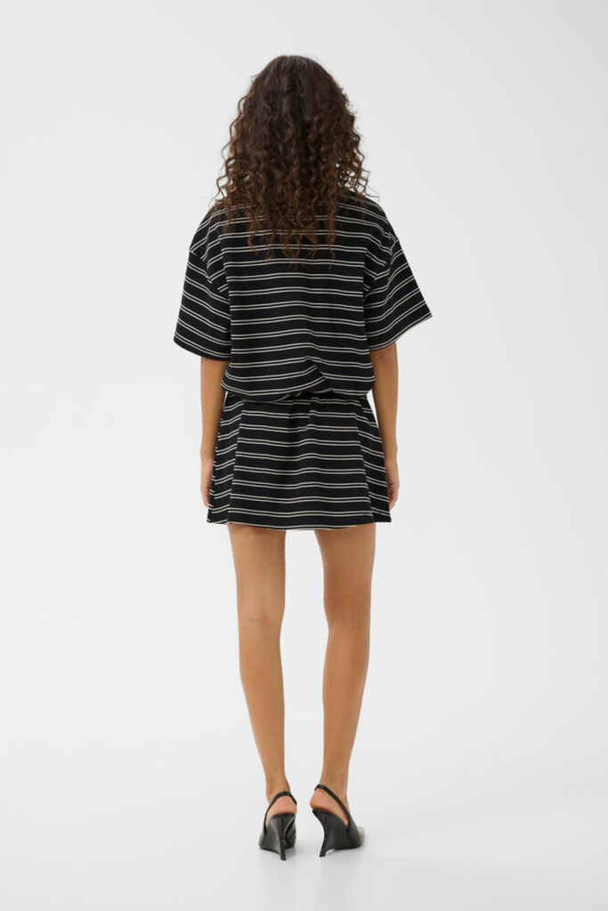 GZpilova Polo Tee - Black White Striped - Gestuz