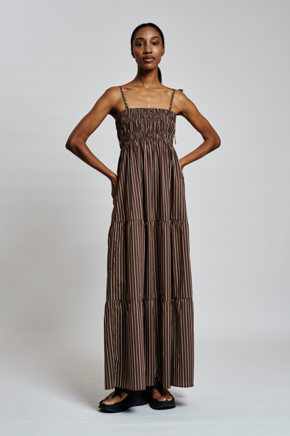 GigiRS Dress - Brown Stripe - Résumé