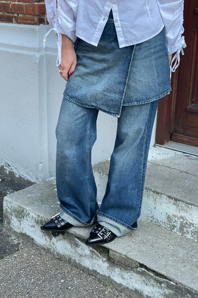 Heavy Washed Denim Flared Skirt Jeans J1562 - Mid Blue Vintage - GANNI