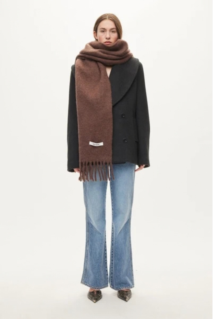 Hero Scarf - Brown - Oval Square