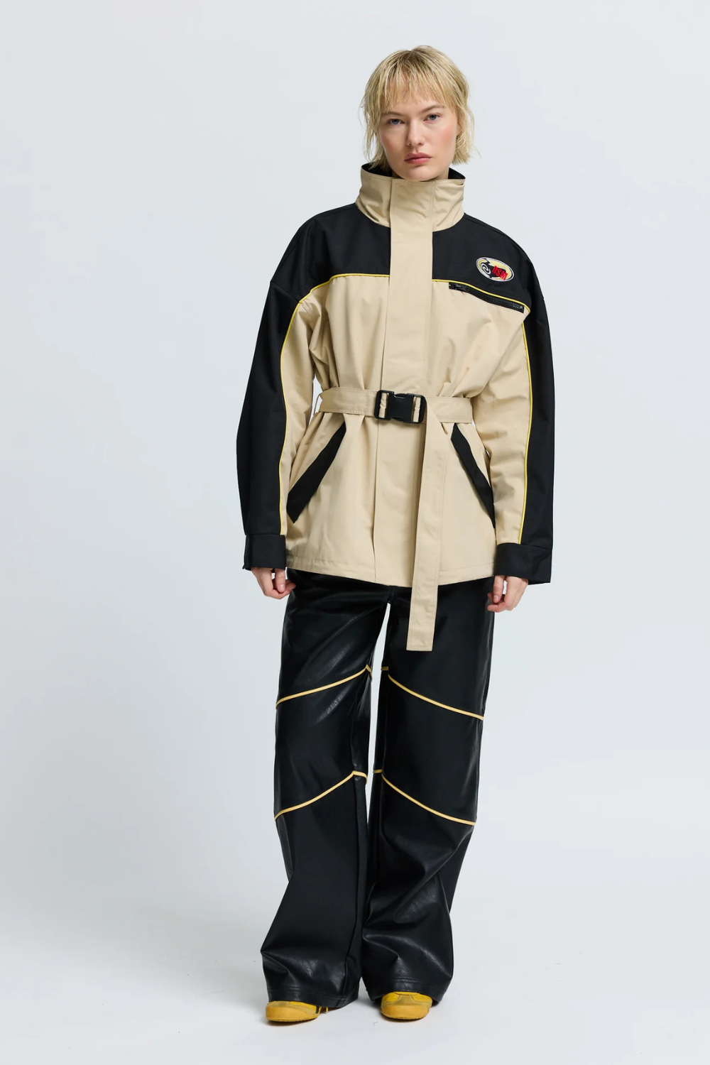 HesterRS Jacket - Sand - Résumé