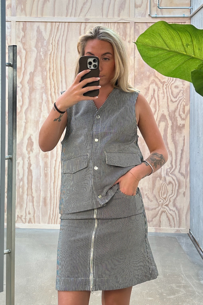 Hickory Punk Molly Vest - Black/White - Mads Nørgaard-6