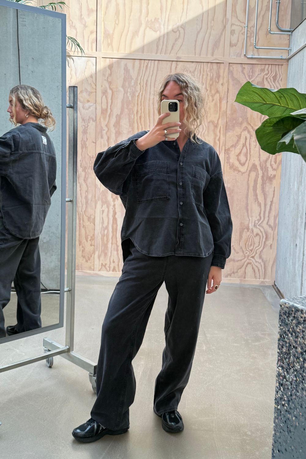 Jazy Trousers - Black - American Vintage