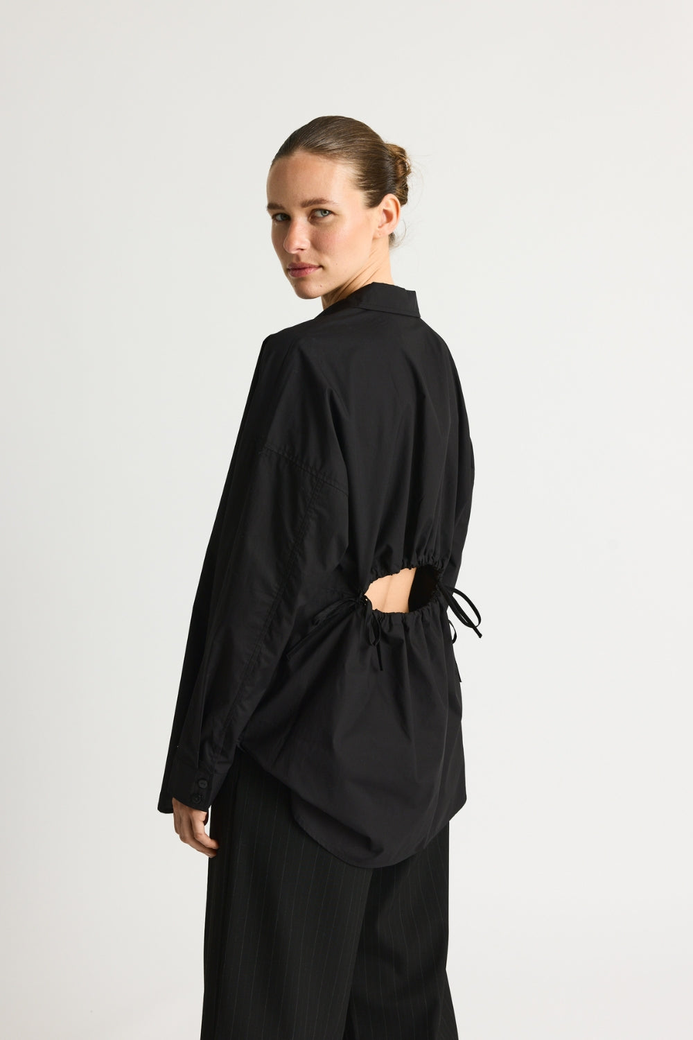 KateRS Shirt - Black - Résumé