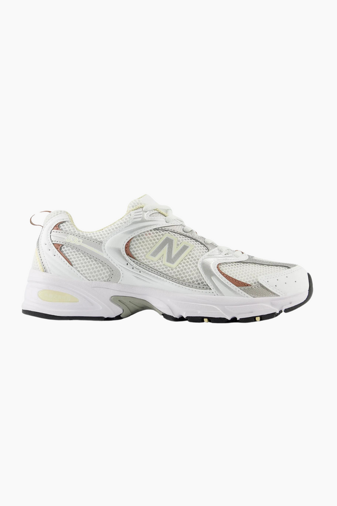 MR530SGA - White/Silver Metalic - New Balance