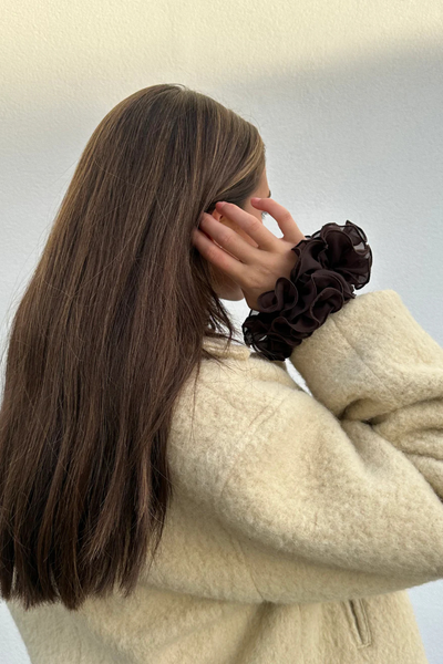 Mavis Scrunchie - Mocca - Sui Ava-1
