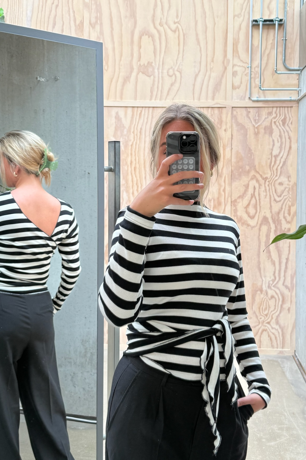 NPS Wrap Top Stripe - Black/Ecru - Nørgaard på Strøget