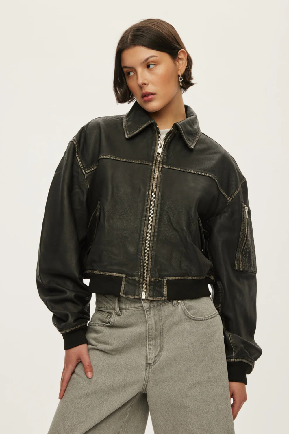 OSRocker Leather Bomber - Dark Oak - Oval Square