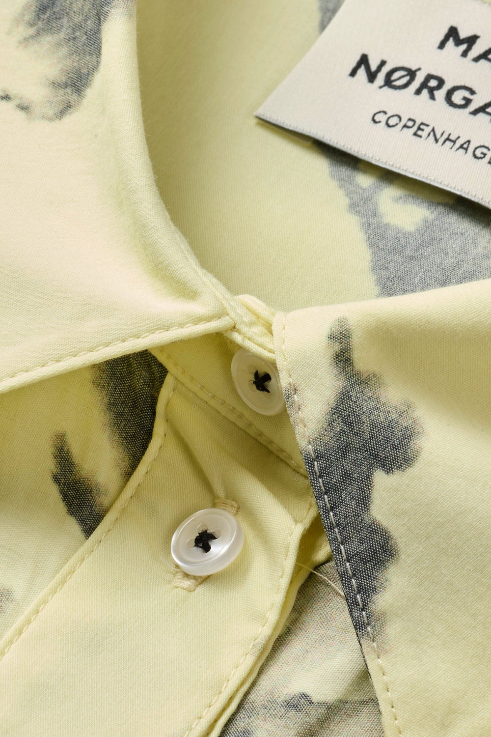 Poplinea Iris Dress AOP - Ink Flower AOP/ Tender Yellow - Mads Nørgaard-3