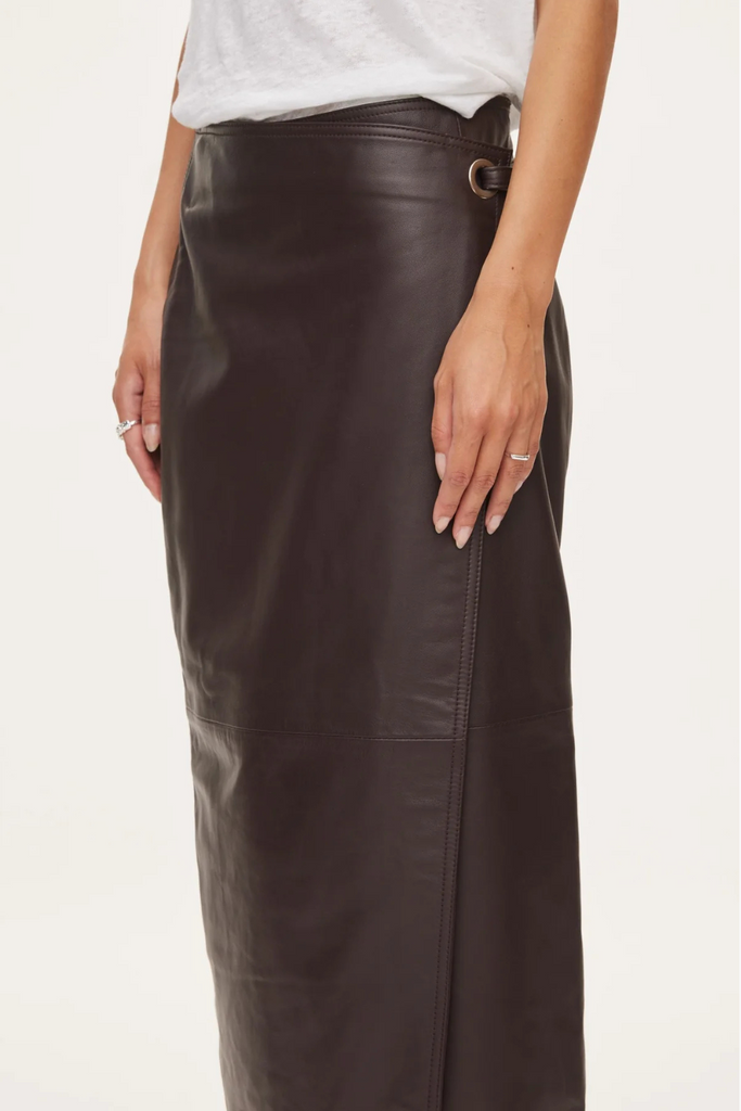 Reflection Leather Skirt - Dark Burgundy - Oval Square