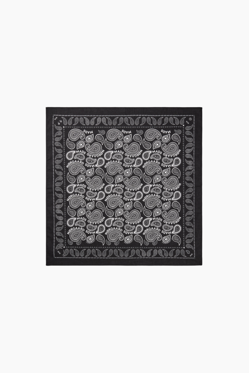 SoftCottonPaisleyScarfSolid-Black-MadsNorgaard