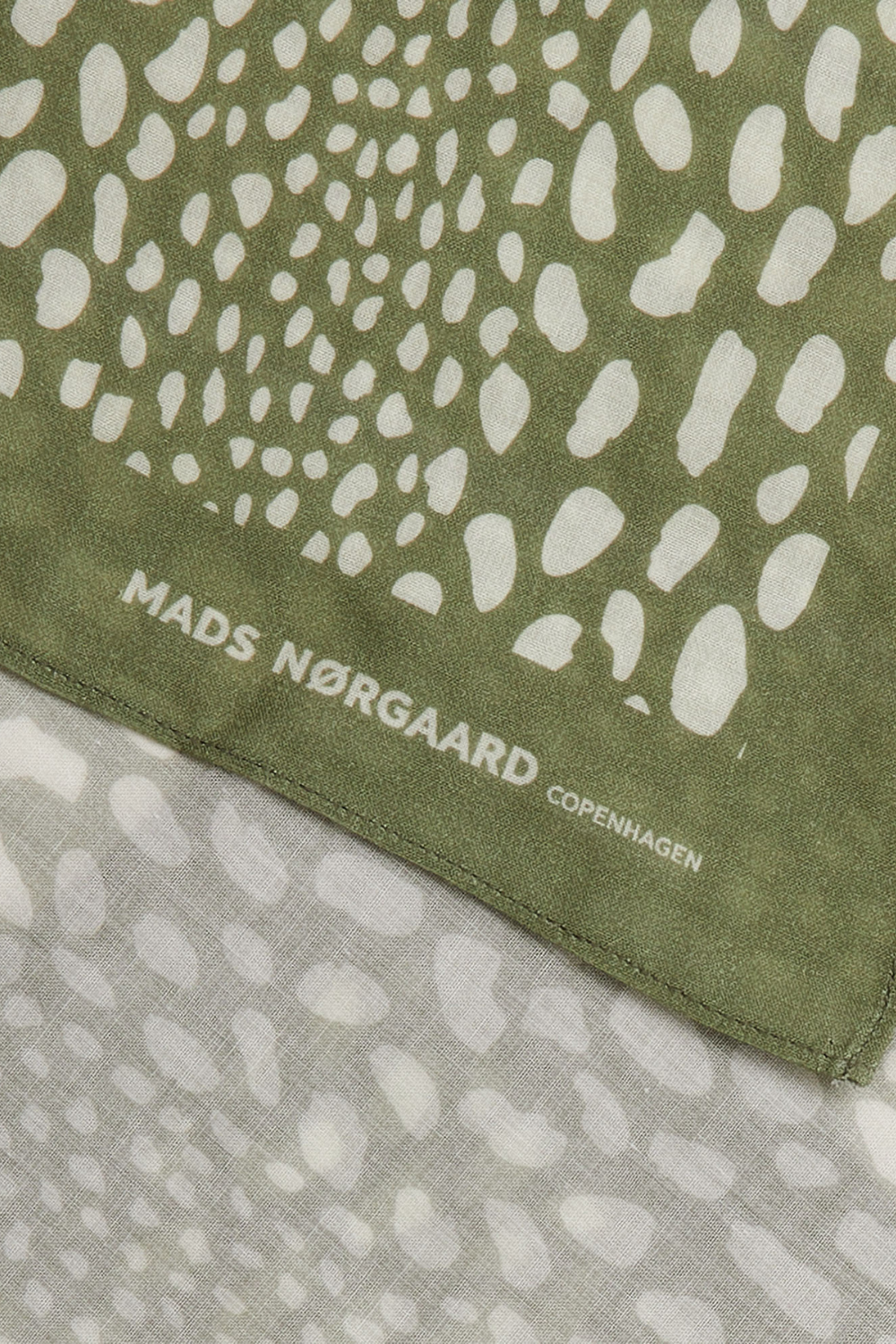 Soft Cotton Self Scarf - Mosstone/Sylvan Green - Mads Nørgaard