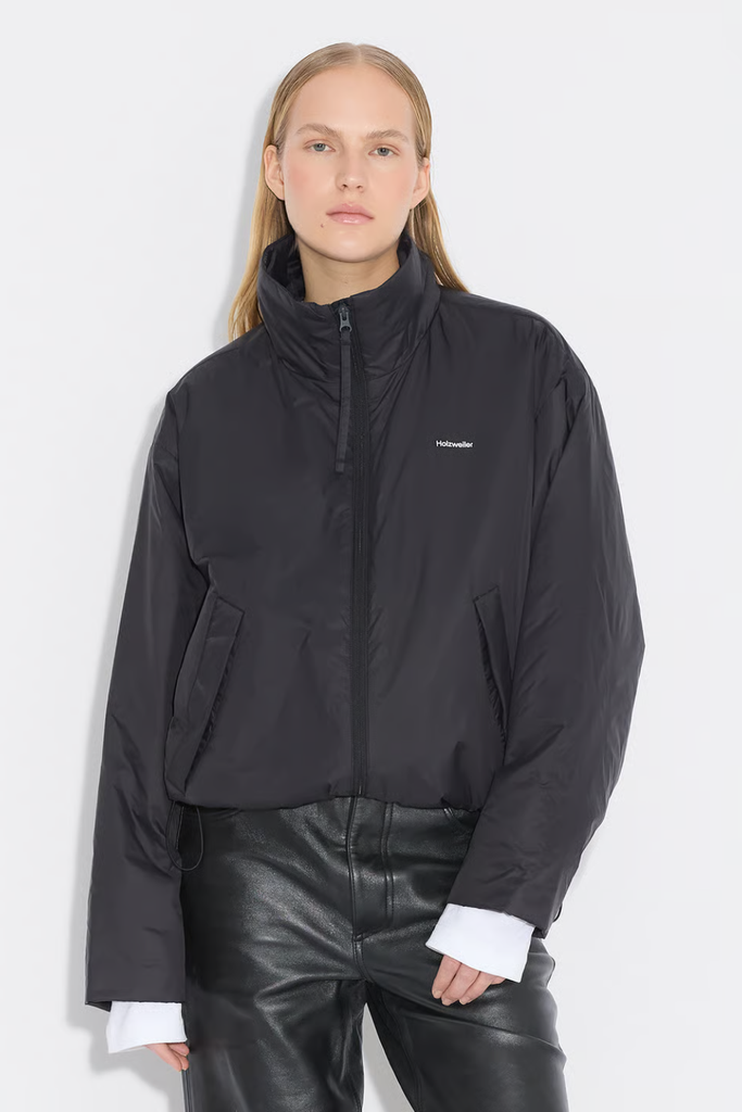 Steilia Lt Padded Jacket - Black - Holzweiler