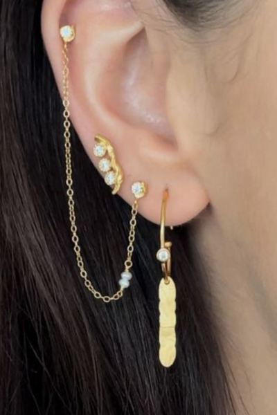 Twin Flow Earring with Stones, Chain & Pearls - Gold - Stine A