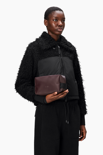 Wash Bag Small W3 - Depth - Rains