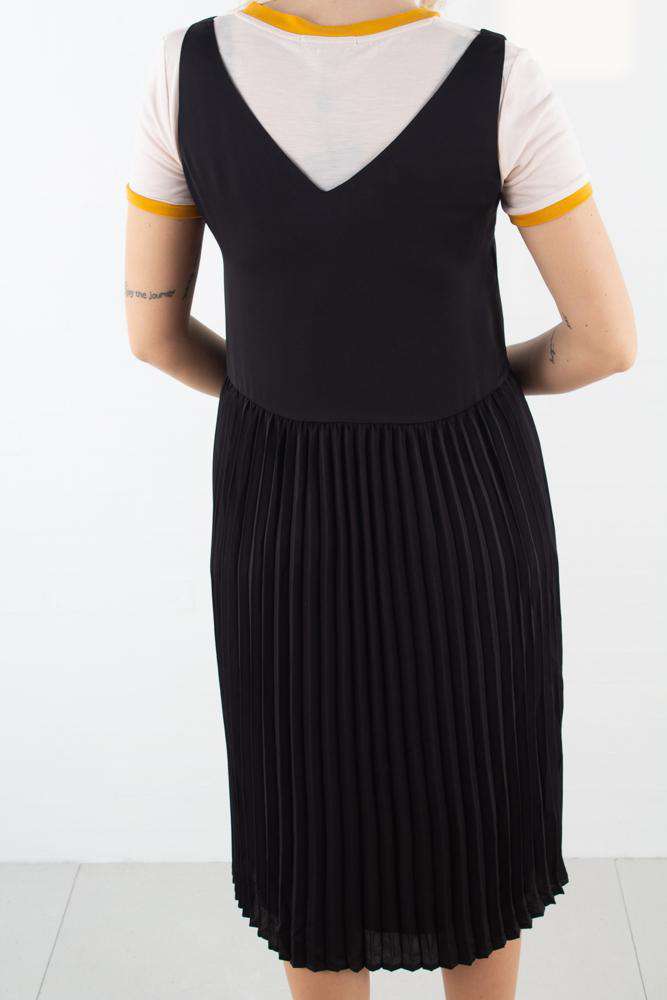 Bliss Debbie Dress i Black fra Bruuns Bazaar bagfra